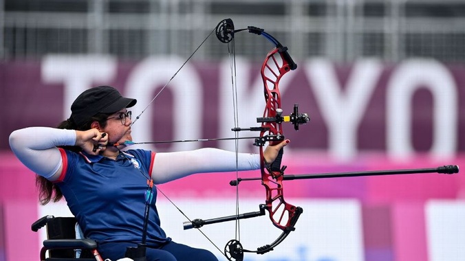 Adaptive archery: benefits, classification, equipment and training for people with disabilities